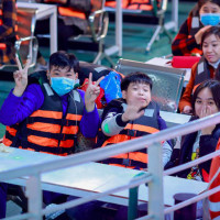 Du Thuyền Sông Hàn Vinh Anh