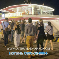 Ăn Tối Trên Du Thuyền Sông Hàn Đà Nẵng