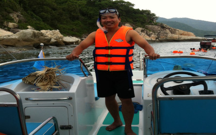 Cho Thuê Ca Nô Cao Tốc Bán Đảo Sơn Trà