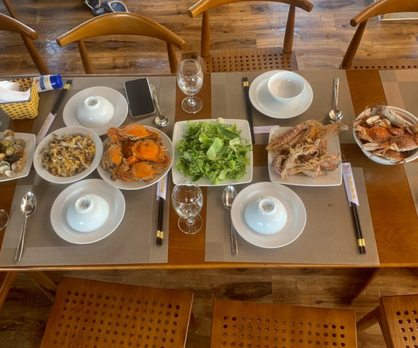 Combo Ve Du Thuyen An Toi Tren Song Han Da Nang C