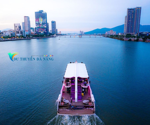 Du Thuyền đà Nẵng